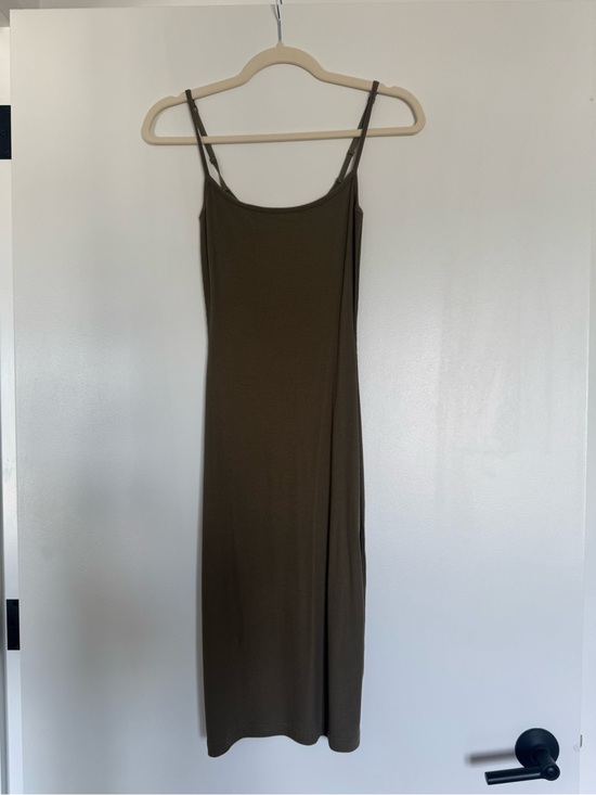 SKIMS Dresses & Skirts - Skims soft lounge midi slip dress small color oak